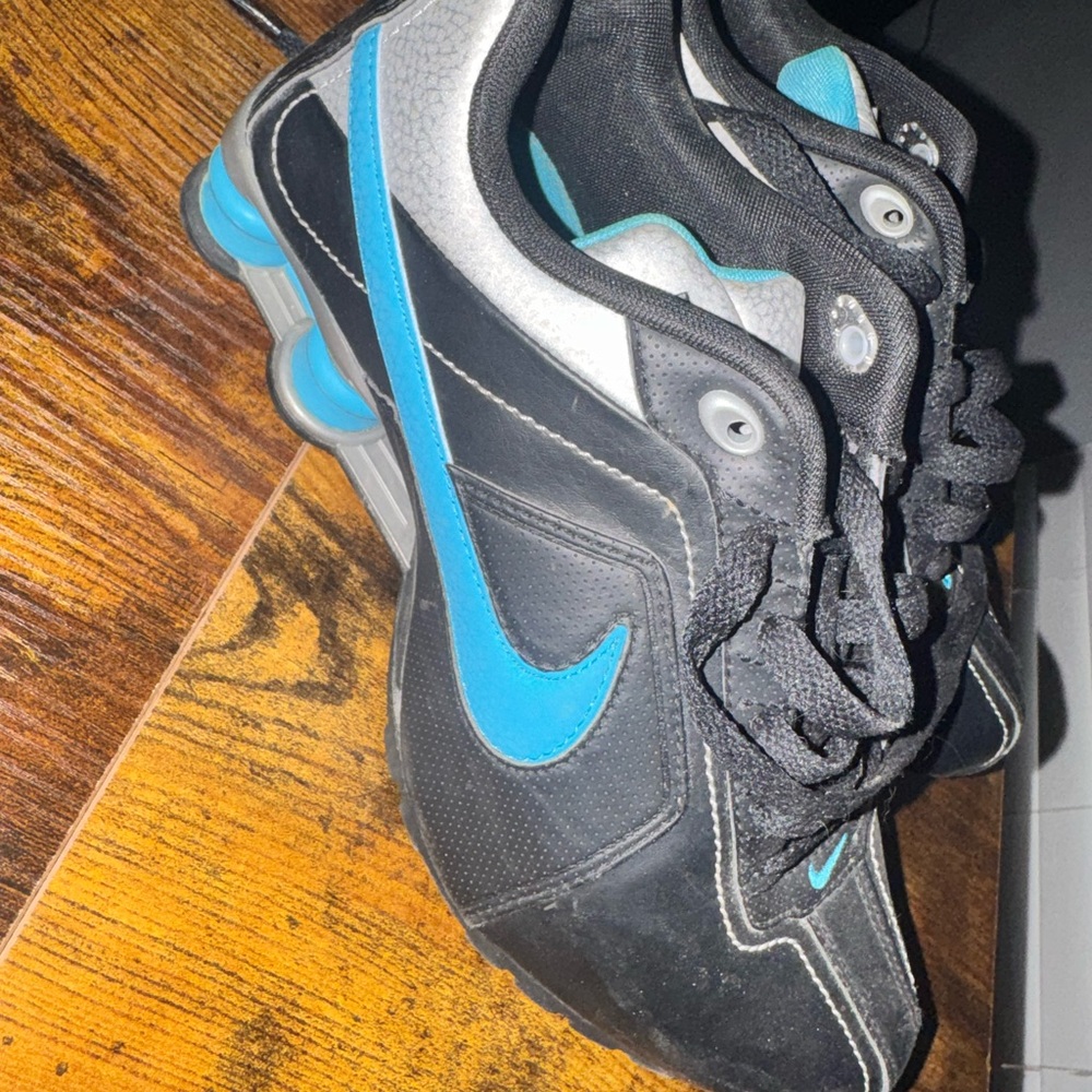 Nike Black and Teal Shox